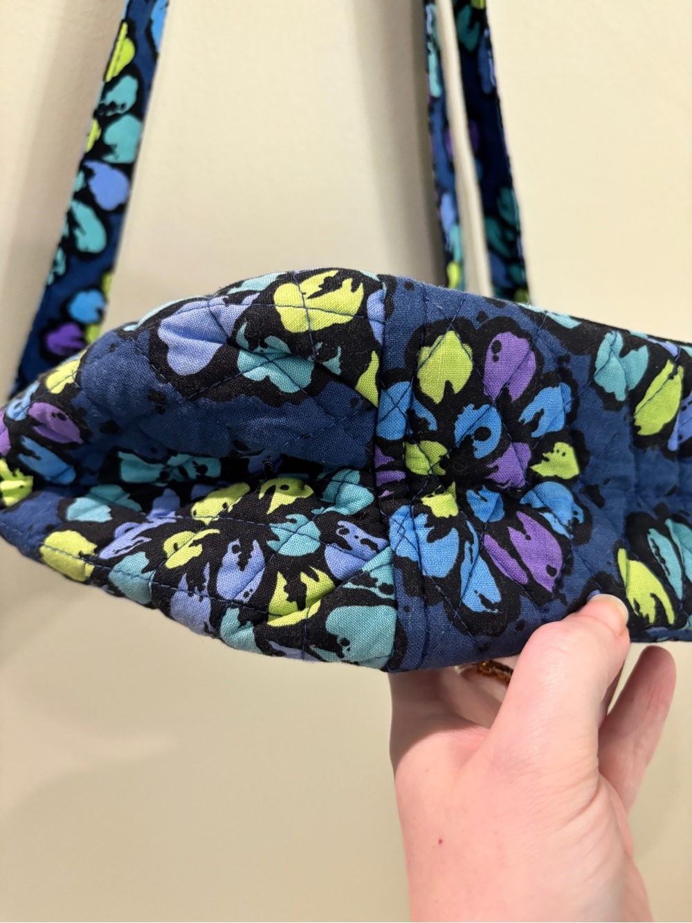 LAST DAY Vera Bradley Quilted Floral Crossbody Bag in Navy Blue - Picture 7 of 10